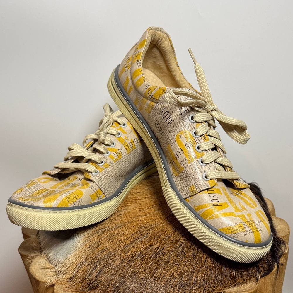 DOGO
Women Vegan Leather Sneakers - Love Yourself Design - Il